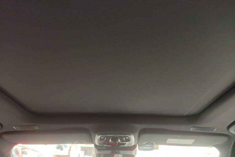 Used Lynk & Co 05 2020 2.0TD Four-Wheel Drive HypeHalo Headliner