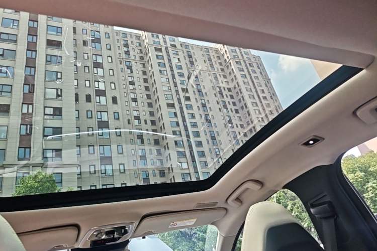 Used Lynk & Co 05 2020 2.0TD Two-Wheel Drive Zhaoyang Plus Headliner