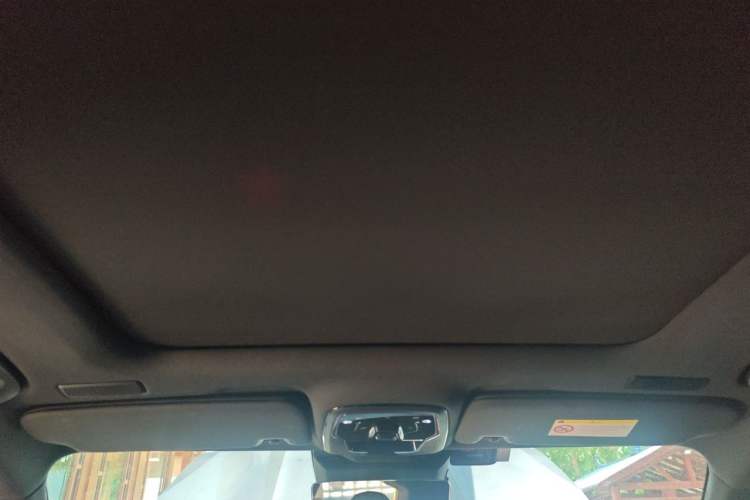Used Lynk & Co 05 2020 2.0TD Four-Wheel Drive HypeHalo Headliner