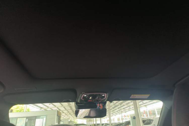 Used Lynk & Co 05 2020 2.0TD Four-Wheel Drive HypeHalo Headliner