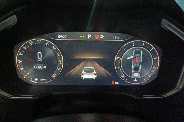 Used Lynk & Co 05 2020 2.0TD Two-Wheel Drive Shine Halo Instrument Cluster