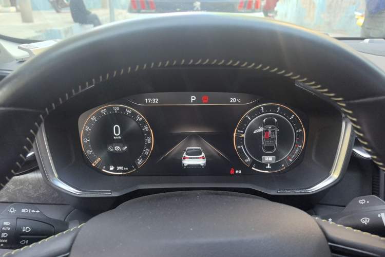 Used Lynk & Co 05 2020 2.0TD Two-Wheel Drive Shine Halo Instrument Cluster