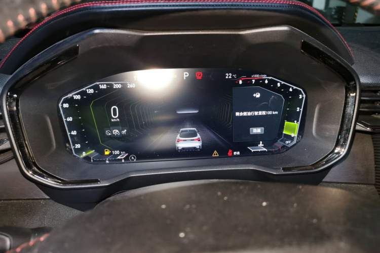 Used Lynk & Co 05 2020 2.0TD Four-Wheel Drive HypeHalo Instrument Cluster