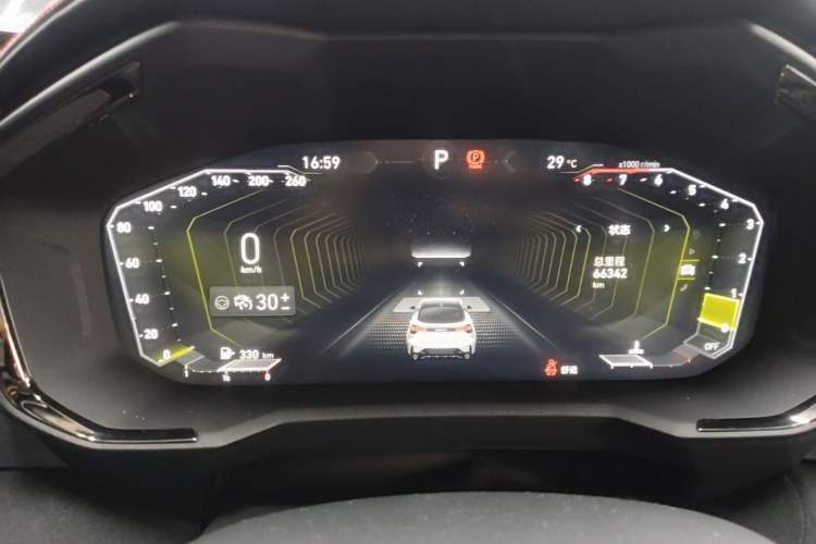 Used Lynk & Co 05 2020 2.0TD Four-Wheel Drive HypeHalo Instrument Cluster
