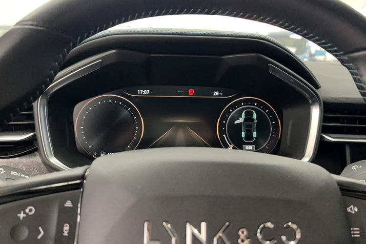 Used Lynk & Co 05 2020 2.0TD Two-Wheel Drive Shine Halo Instrument Cluster