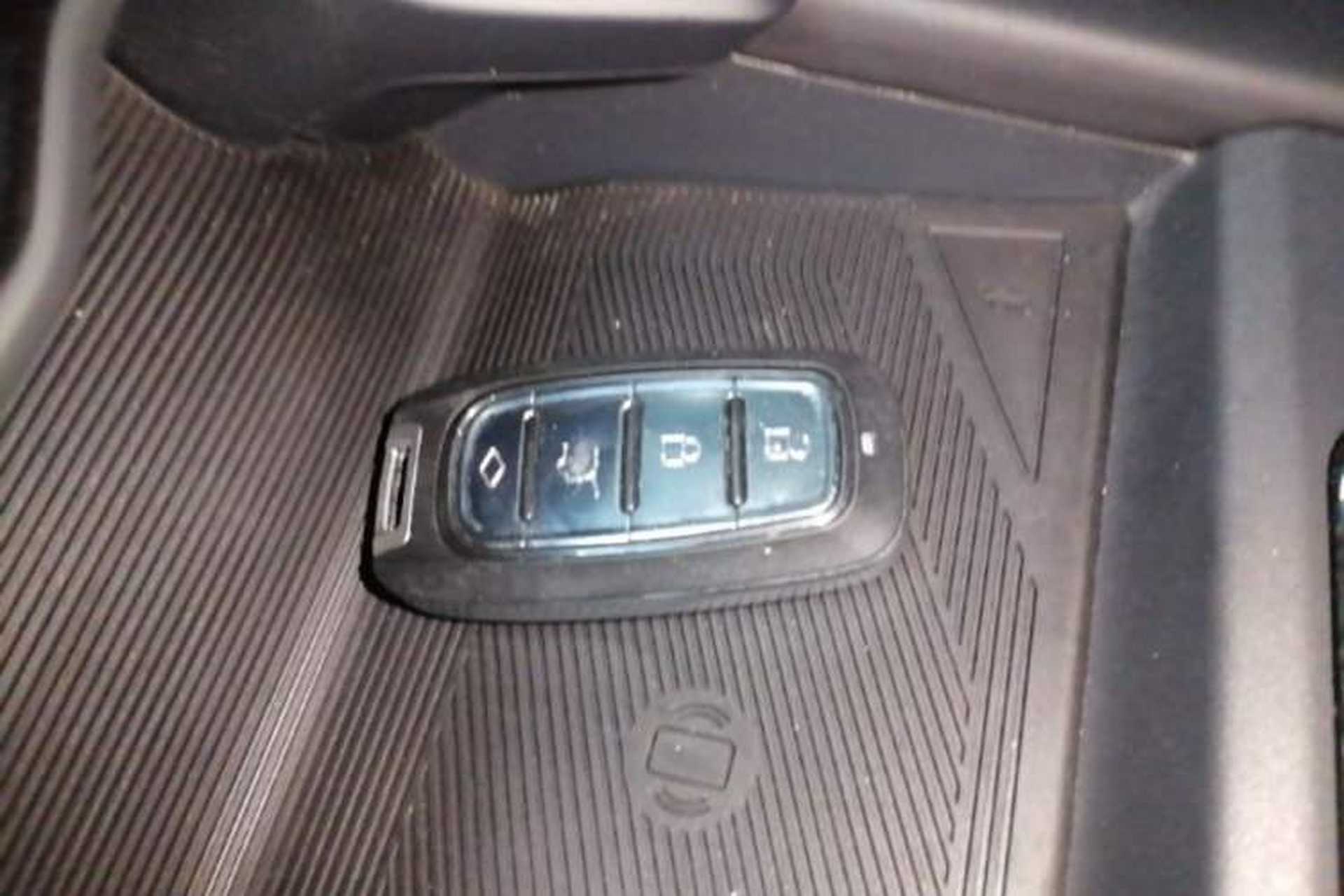 Used Lynk & Co 05 2020 2.0TD Four-Wheel Drive HypeHalo Interior 1