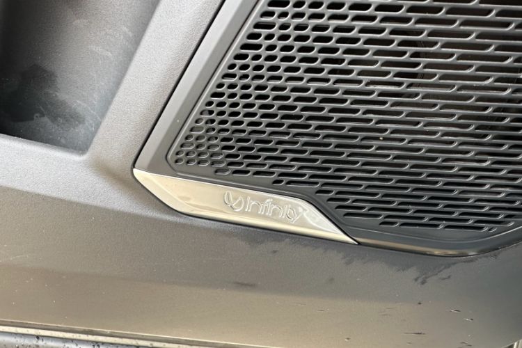 Used Lynk & Co 05 2020 2.0TD Two-Wheel Drive Shine Halo Interior 3
