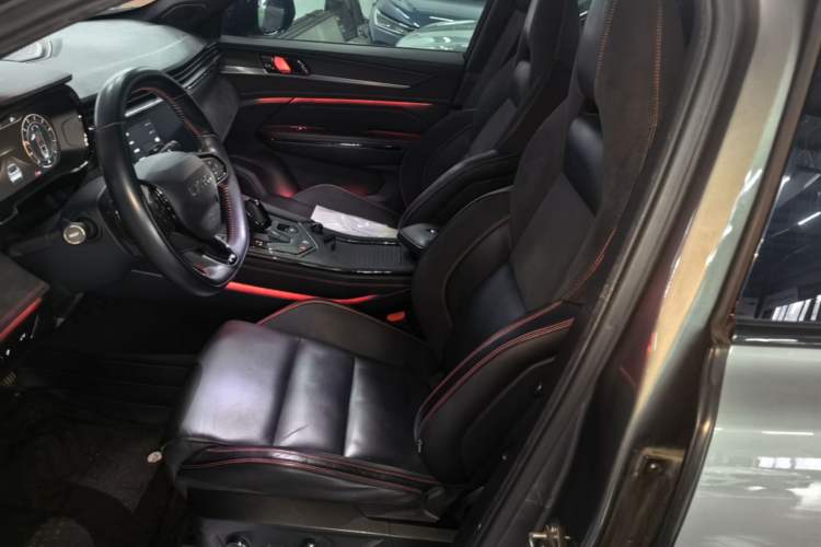 Used Lynk & Co 05 2020 2.0TD Four-Wheel Drive HypeHalo Left Front Seat