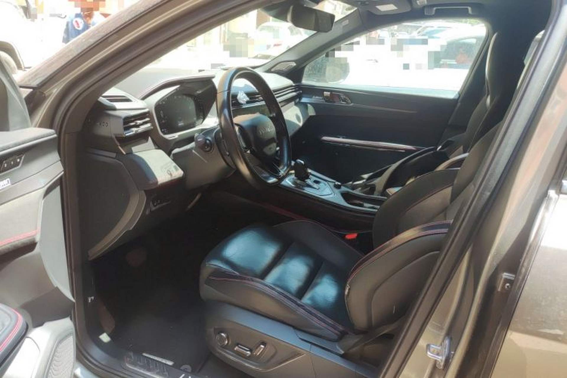Used Lynk & Co 05 2020 2.0TD Four-Wheel Drive HypeHalo Left Front Seat