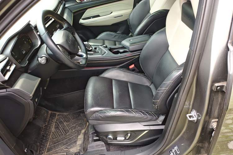 Used Lynk & Co 05 2020 2.0TD Two-Wheel Drive Shine Halo Left Front Seat