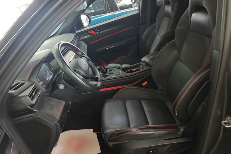 Used Lynk & Co 05 2020 2.0TD Four-Wheel Drive HypeHalo Left Front Seat