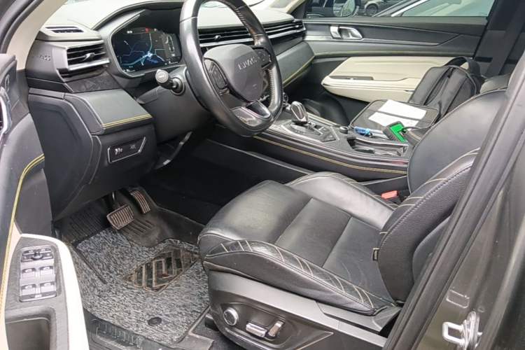Used Lynk & Co 05 2020 2.0TD Two-Wheel Drive Shine Halo Left Front Seat
