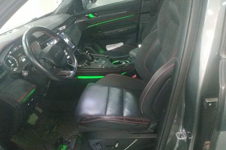Used Lynk & Co 05 2020 2.0TD Four-Wheel Drive HypeHalo Left Front Seat