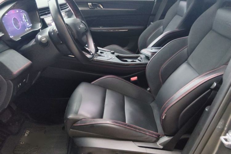 Used Lynk & Co 05 2020 2.0TD Four-Wheel Drive HypeHalo Left Front Seat