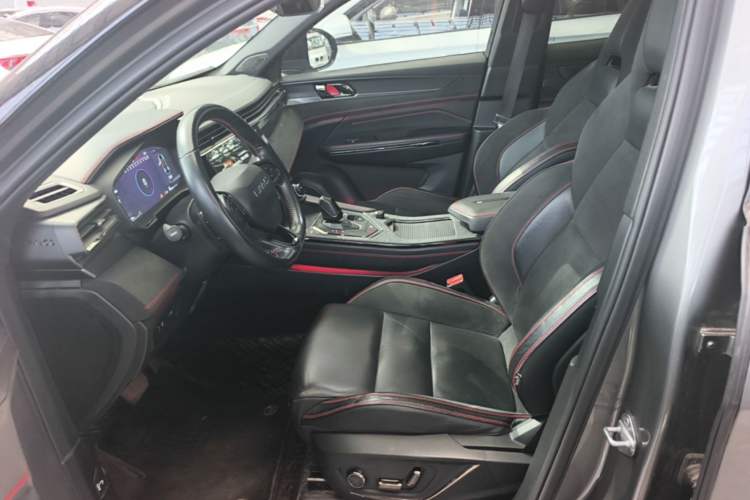 Used Lynk & Co 05 2020 2.0TD Four-Wheel Drive HypeHalo Left Front Seat