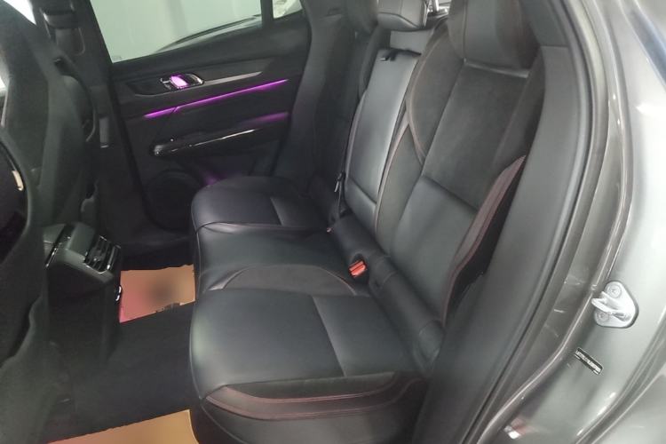 Used Lynk & Co 05 2020 2.0TD Four-Wheel Drive HypeHalo Left Rear Seat
