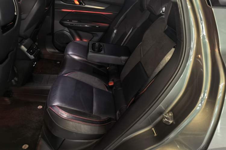 Used Lynk & Co 05 2020 2.0TD Four-Wheel Drive HypeHalo Left Rear Seat