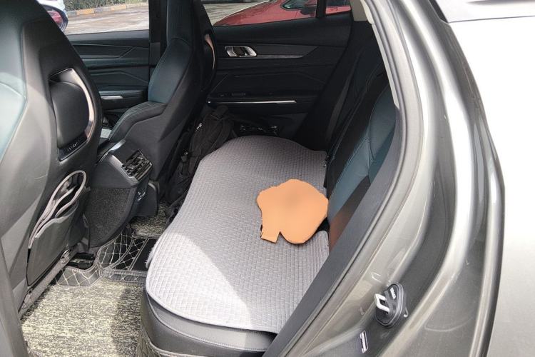 Used Lynk & Co 05 2020 2.0TD Two-Wheel Drive Shine Halo Left Rear Seat