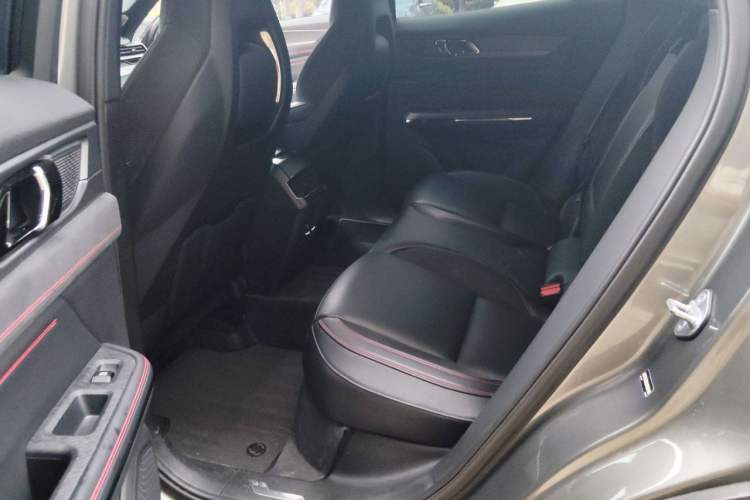 Used Lynk & Co 05 2020 2.0TD Four-Wheel Drive HypeHalo Left Rear Seat