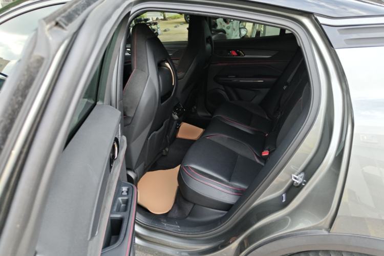 Used Lynk & Co 05 2020 2.0TD Four-Wheel Drive HypeHalo Left Rear Seat