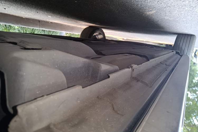 Used Lynk & Co 05 2020 2.0TD Two-Wheel Drive Shine Halo Left Side Sill