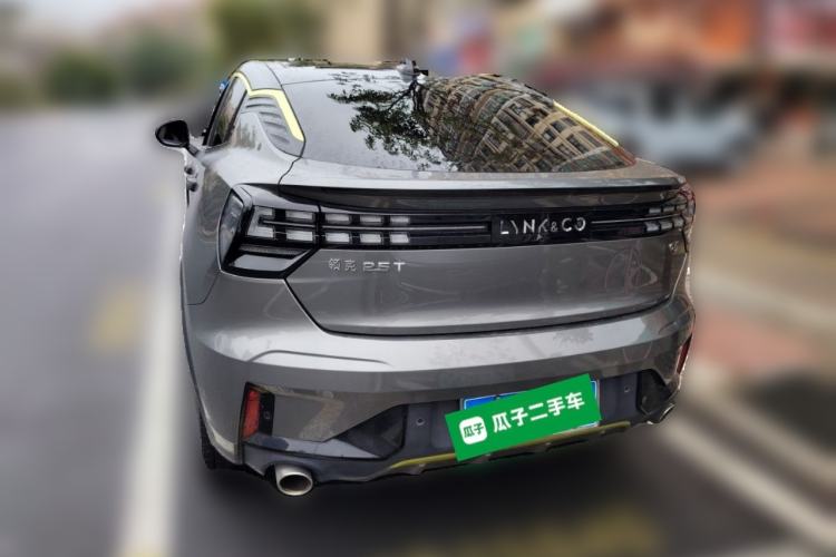 Used Lynk & Co 05 2020 2.0TD Two-Wheel Drive Shine Halo Rear