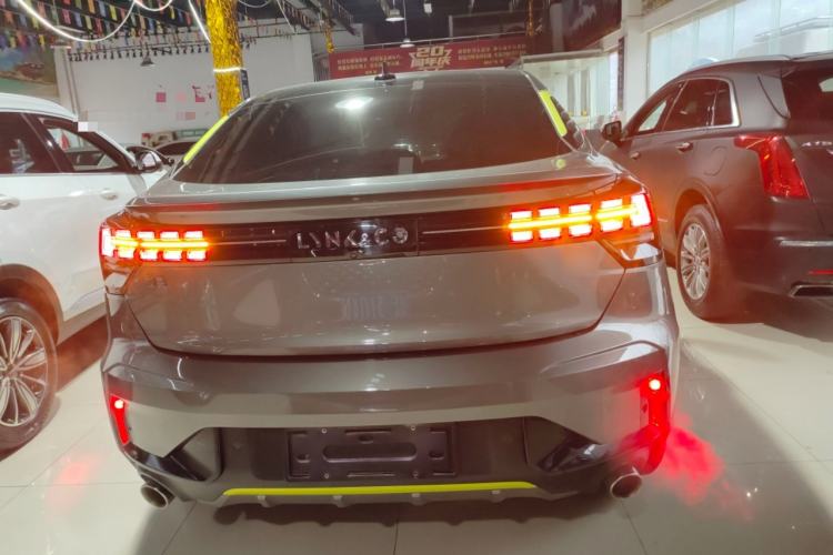 Used Lynk & Co 05 2020 2.0TD Two-Wheel Drive Zhaoyang Plus Rear