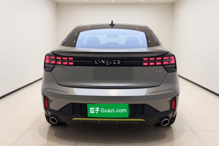 Used Lynk & Co 05 2020 2.0TD Two-Wheel Drive Shine Halo Rear