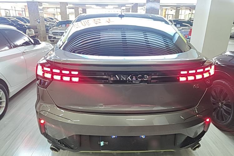 Used Lynk & Co 05 2020 2.0TD Two-Wheel Drive Shine Halo Rear
