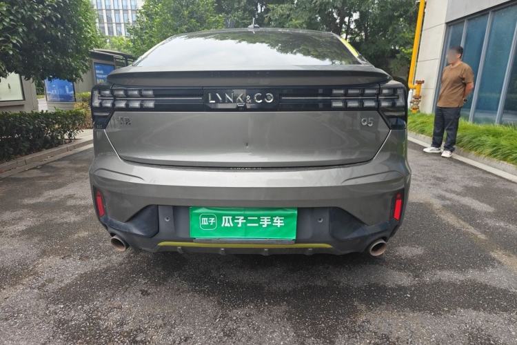 Used Lynk & Co 05 2020 2.0TD Two-Wheel Drive Zhaoyang Plus Rear