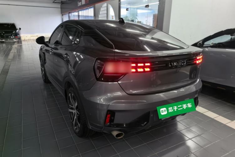 Used Lynk & Co 05 2020 2.0TD Four-Wheel Drive HypeHalo Rear Left 45 Deg