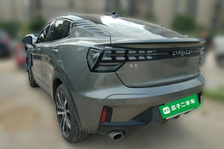 Used Lynk & Co 05 2020 2.0TD Four-Wheel Drive HypeHalo Rear Left 45 Deg