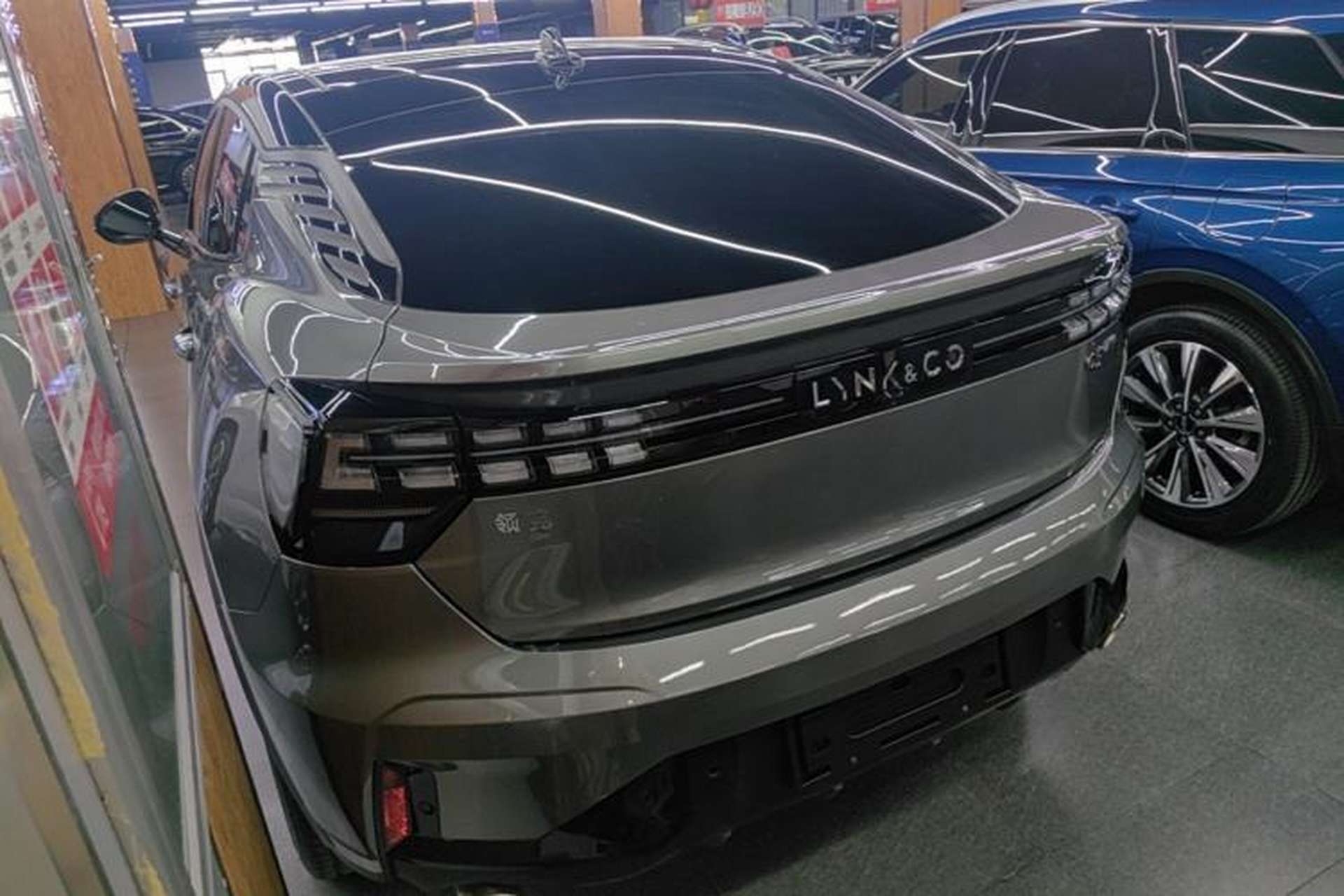 Used Lynk & Co 05 2020 2.0TD Four-Wheel Drive HypeHalo Rear Left 45 Deg