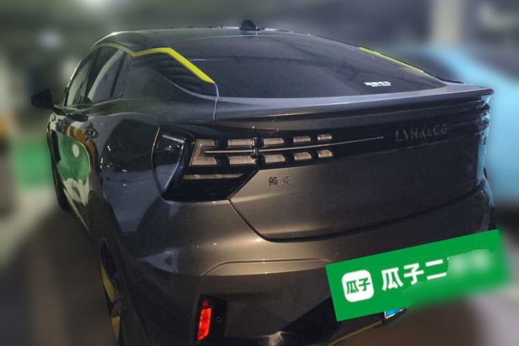 Used Lynk & Co 05 2020 2.0TD Two-Wheel Drive Shine Halo Rear Left 45 Deg