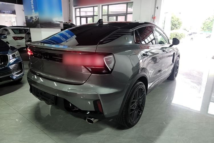 Used Lynk & Co 05 2020 2.0TD Four-Wheel Drive HypeHalo Rear Right 45 Deg