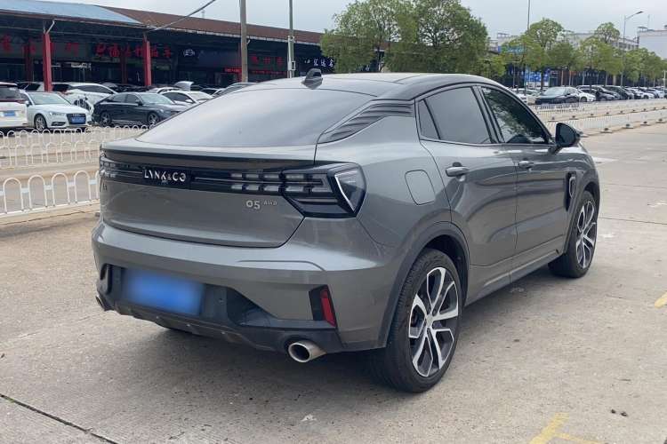 Used Lynk & Co 05 2020 2.0TD Four-Wheel Drive HypeHalo Rear Right 45 Deg