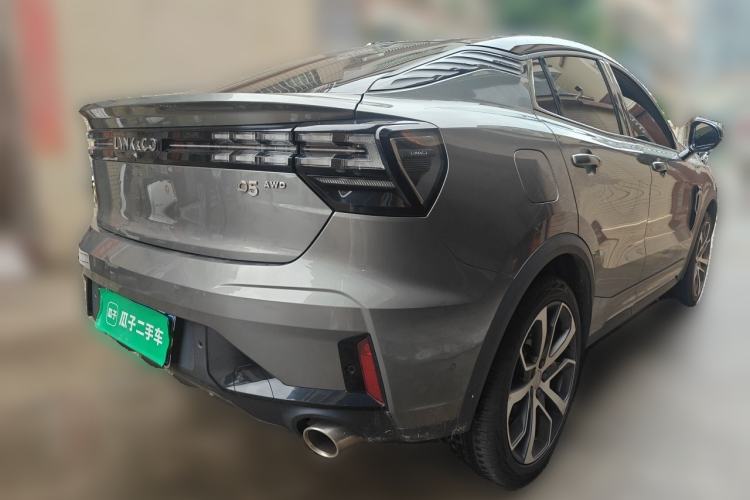 Used Lynk & Co 05 2020 2.0TD Four-Wheel Drive HypeHalo Rear Right 45 Deg