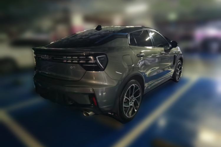 Used Lynk & Co 05 2020 2.0TD Two-Wheel Drive Shine Halo Rear Right 45 Deg