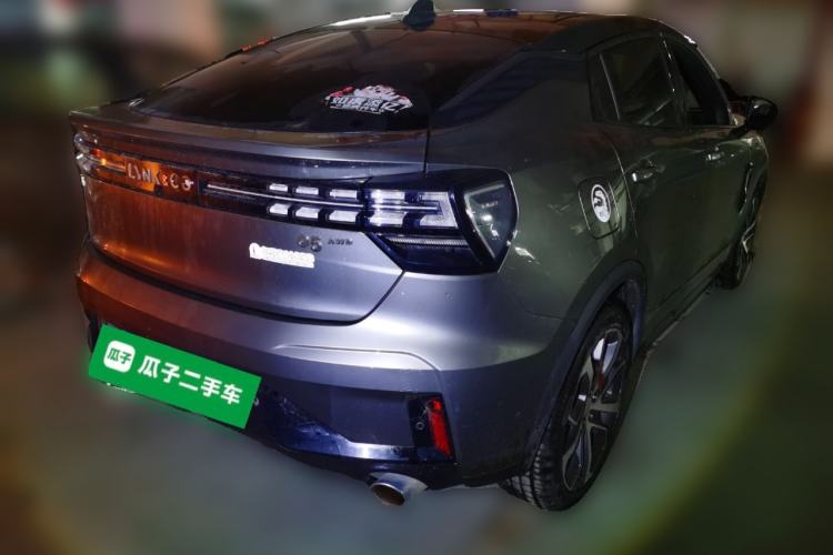 Used Lynk & Co 05 2020 2.0TD Four-Wheel Drive HypeHalo Rear Right 45 Deg
