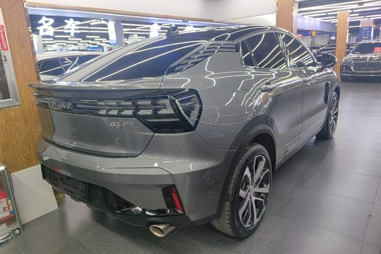 Used Lynk & Co 05 2020 2.0TD Four-Wheel Drive HypeHalo Rear Right 45 Deg
