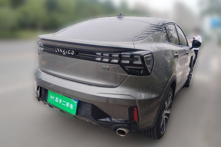 Used Lynk & Co 05 2020 2.0TD Four-Wheel Drive HypeHalo Rear Right 45 Deg