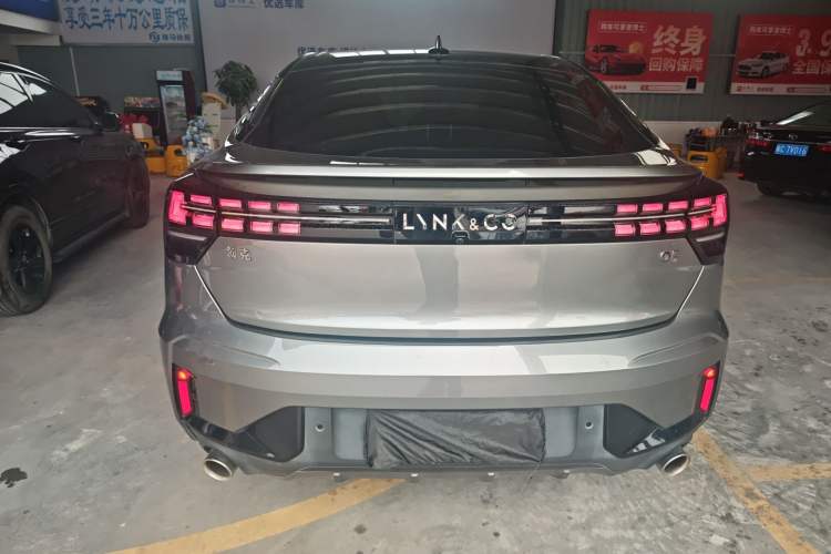 Used Lynk & Co 05 2020 2.0TD Two-Wheel Drive Shine Halo Rear