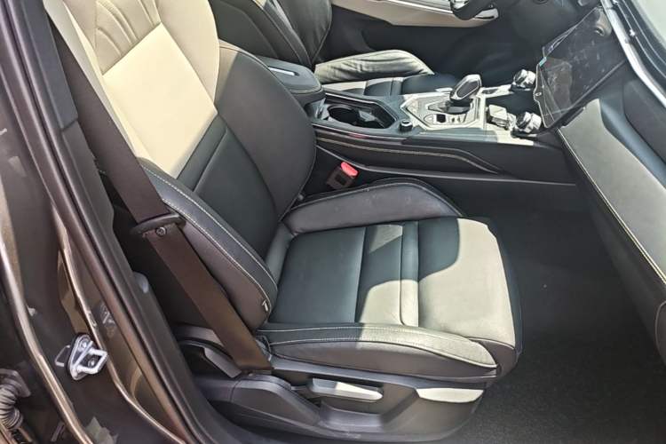 Used Lynk & Co 05 2020 2.0TD Two-Wheel Drive Zhaoyang Plus Right Front Seat