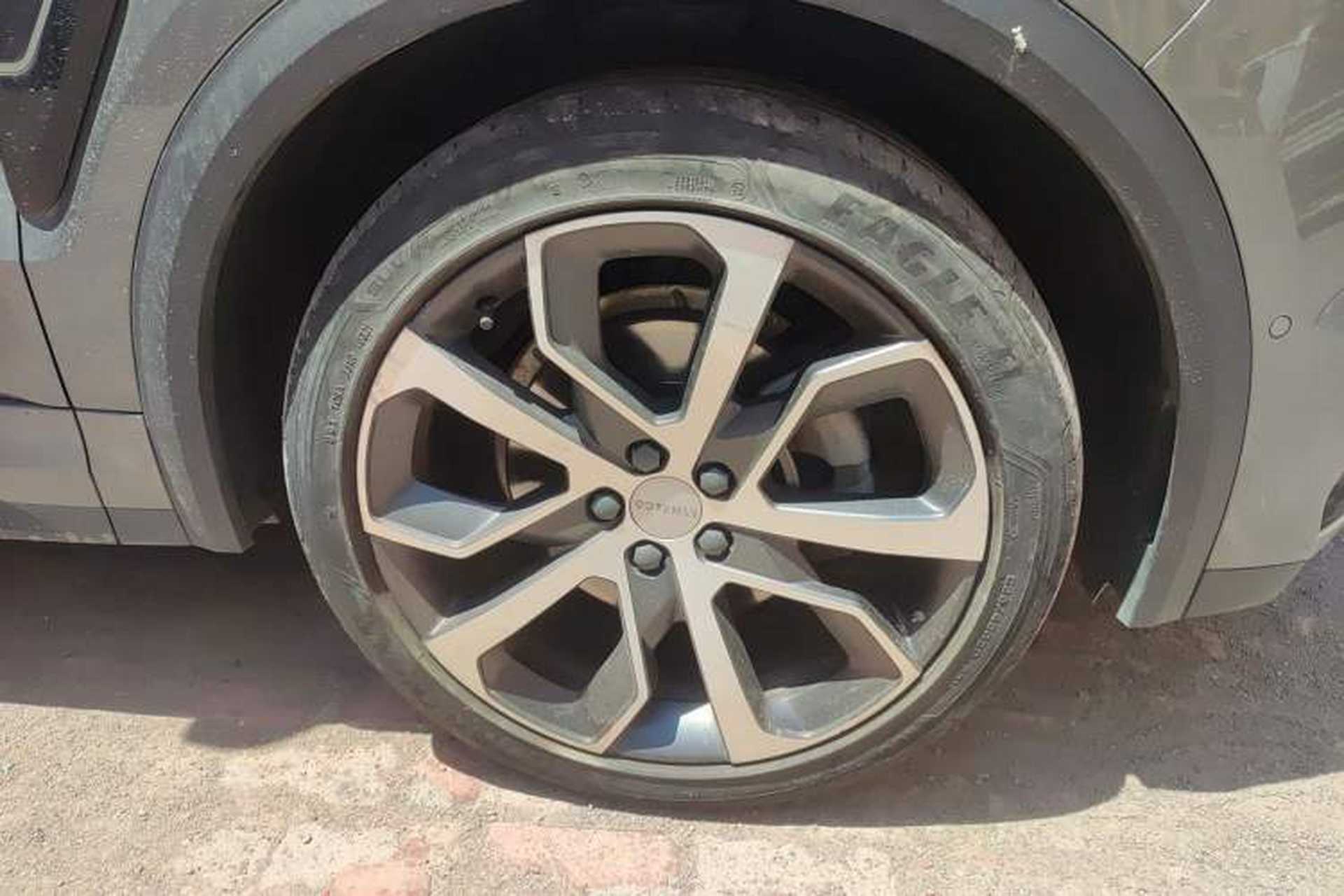 Used Lynk & Co 05 2020 2.0TD Four-Wheel Drive HypeHalo Right Front Wheel Hub