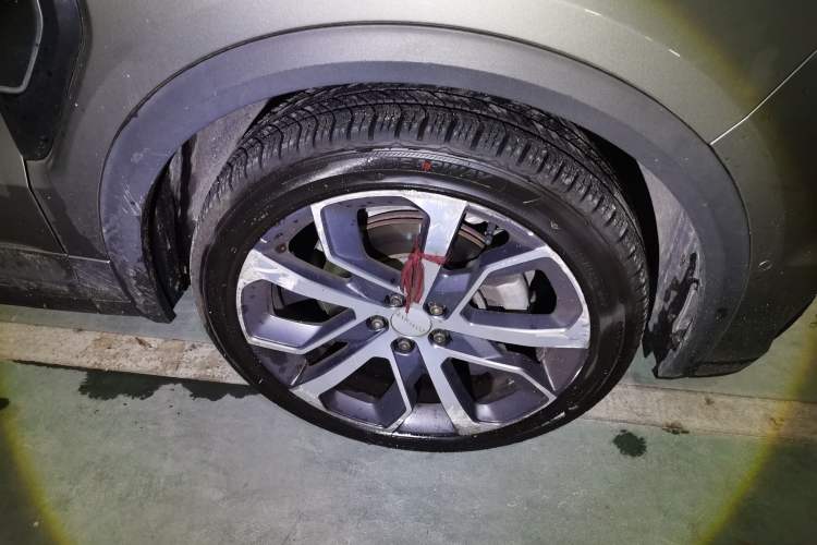 Used Lynk & Co 05 2020 2.0TD Four-Wheel Drive HypeHalo Right Front Wheel Hub