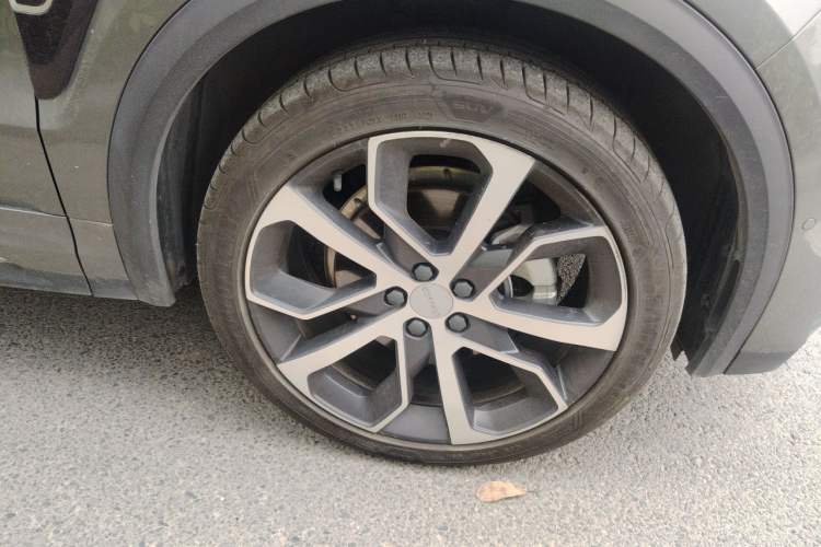 Used Lynk & Co 05 2020 2.0TD Four-Wheel Drive HypeHalo Right Front Wheel Hub