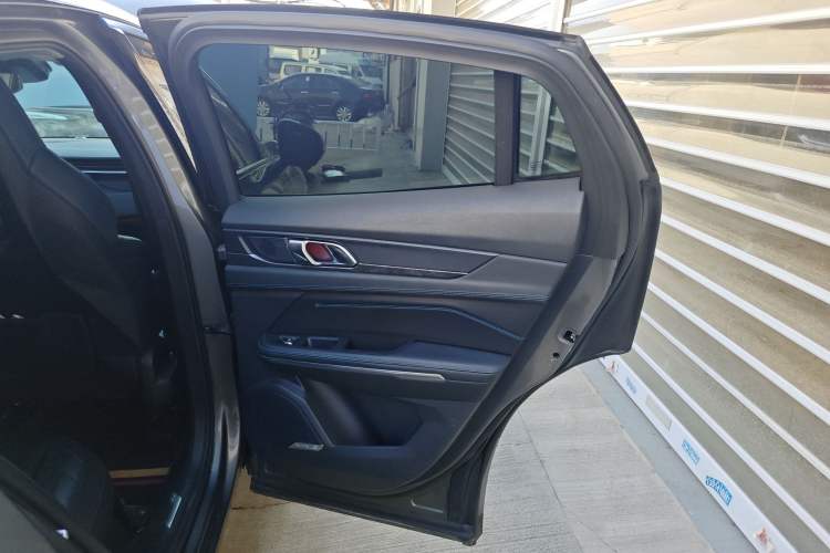 Used Lynk & Co 05 2020 2.0TD Two-Wheel Drive Shine Halo Right Rear Door Interior