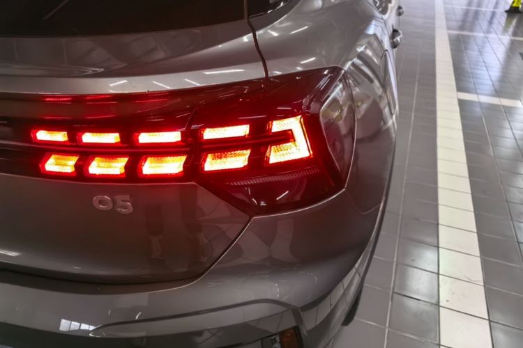 Used Lynk & Co 05 2020 2.0TD Four-Wheel Drive HypeHalo Right Rear Taillight