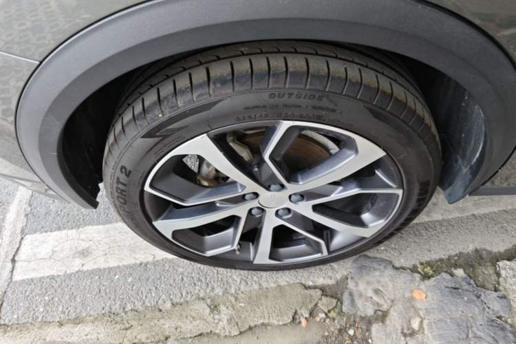 Used Lynk & Co 05 2020 2.0TD Four-Wheel Drive HypeHalo Right Rear Wheel Hub