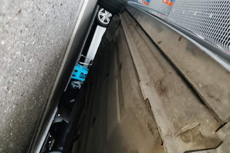 Used Lynk & Co 05 2020 2.0TD Four-Wheel Drive HypeHalo Right Side Sill